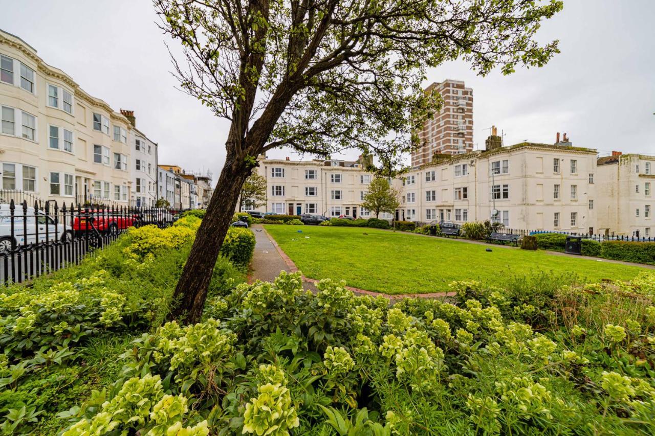 Super Central Studio I Next To Beach & Shopping Centre I King Size Bed I Sleep 3 * Brighton