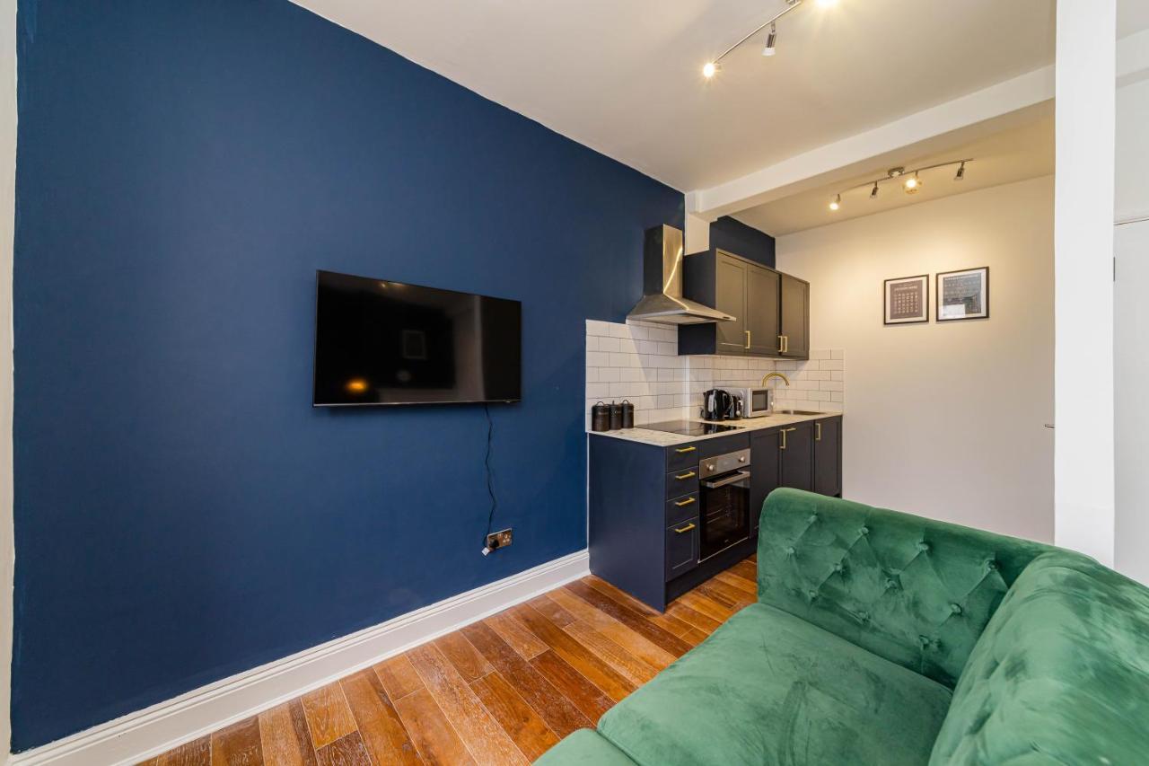 Super Central Studio I Next To Beach & Shopping Centre I King Size Bed I Sleep 3 * Brighton