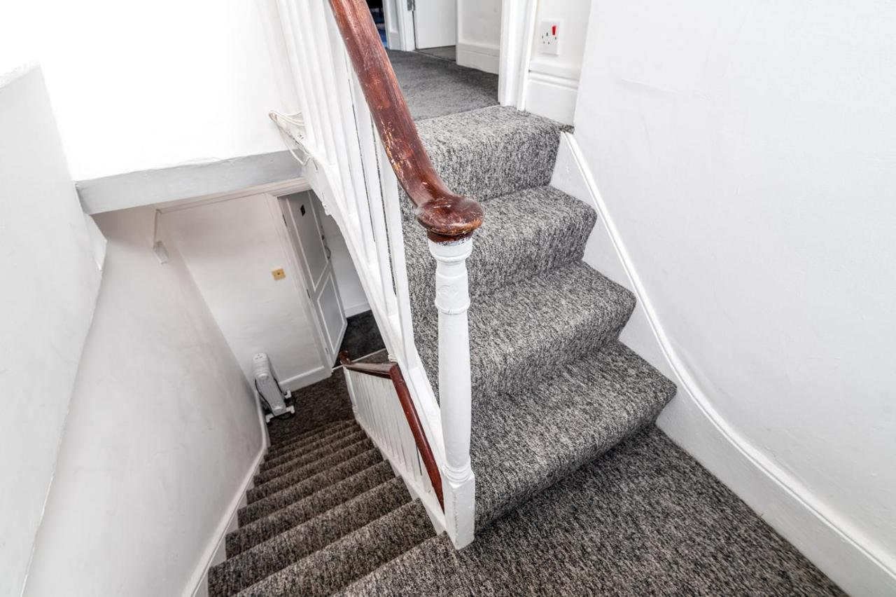 Modern One Bedroom In