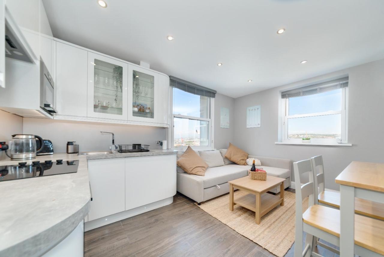 Cosy Retreat With Views Of And Sea Brighton