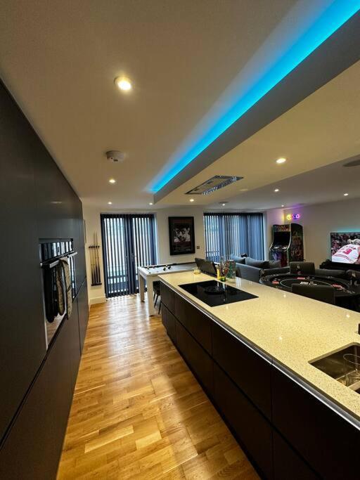 Stunning & Fun 4 Bed In The Heart Of Holiday home Brighton
