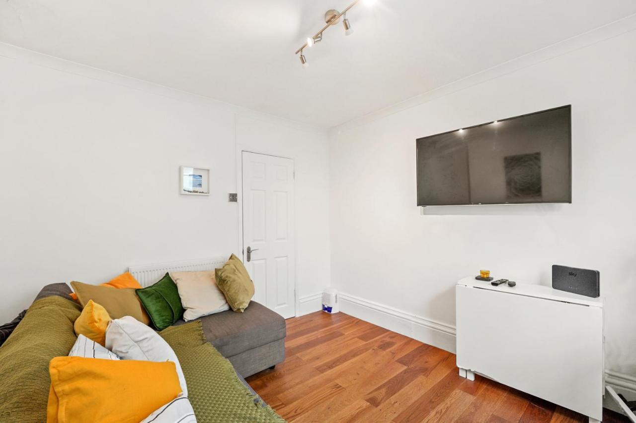 Modern One Bedroom In