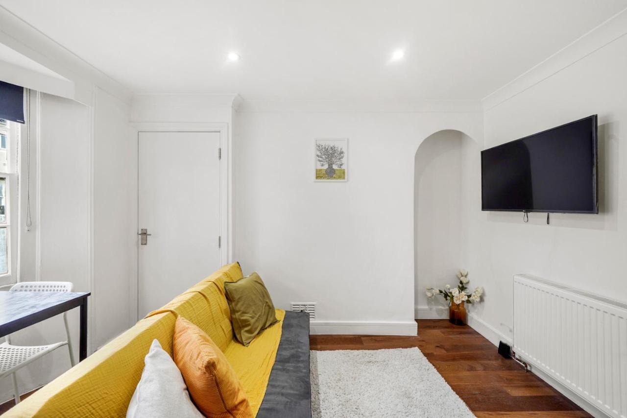 Modern One Bedroom In Brighton