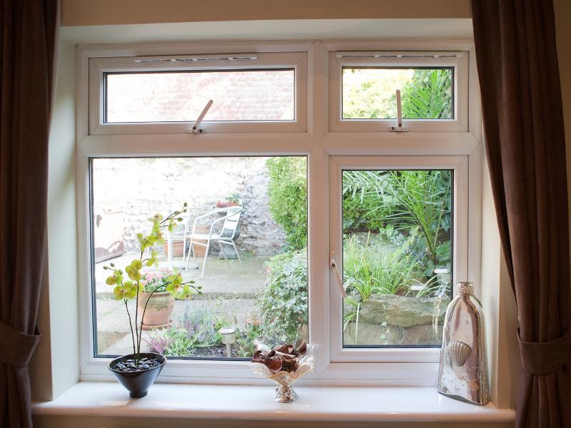 Sea Spray Guest house 4*