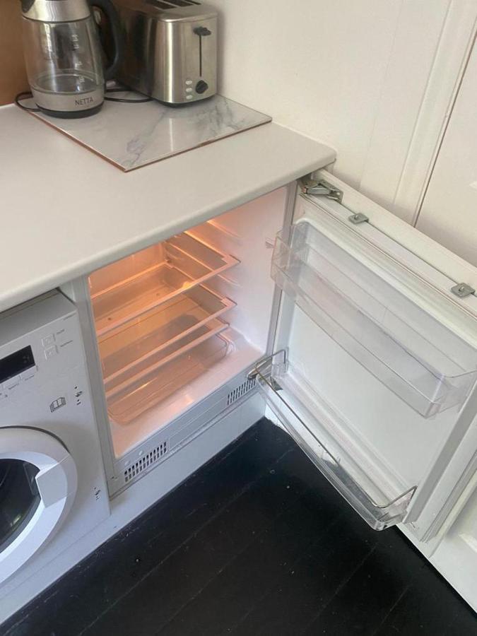 Elegant Studio In - 5 Min Walk To - 10 Min To *
