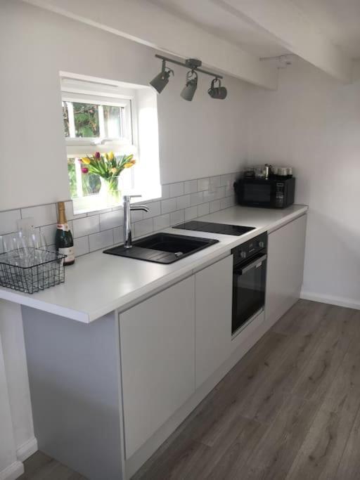 Apartment Boutique Garden With Free Parking Brighton