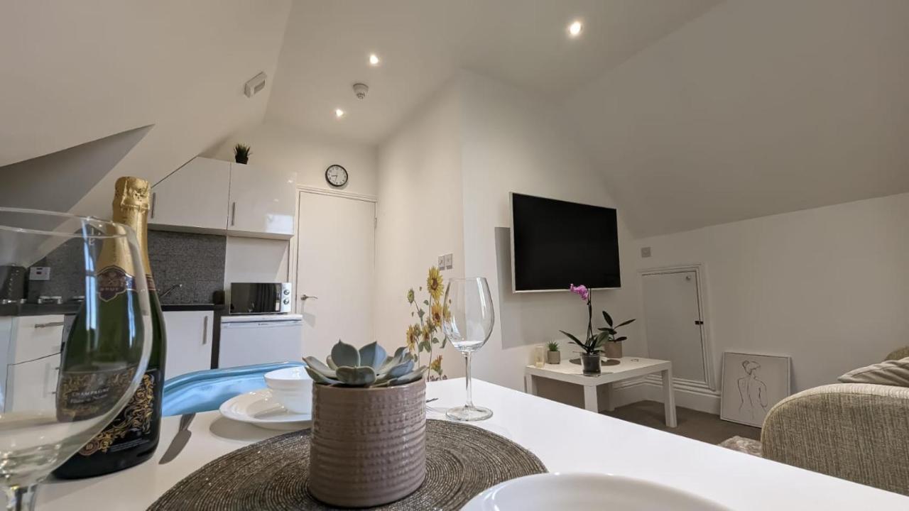 Apartment Modern Spacious