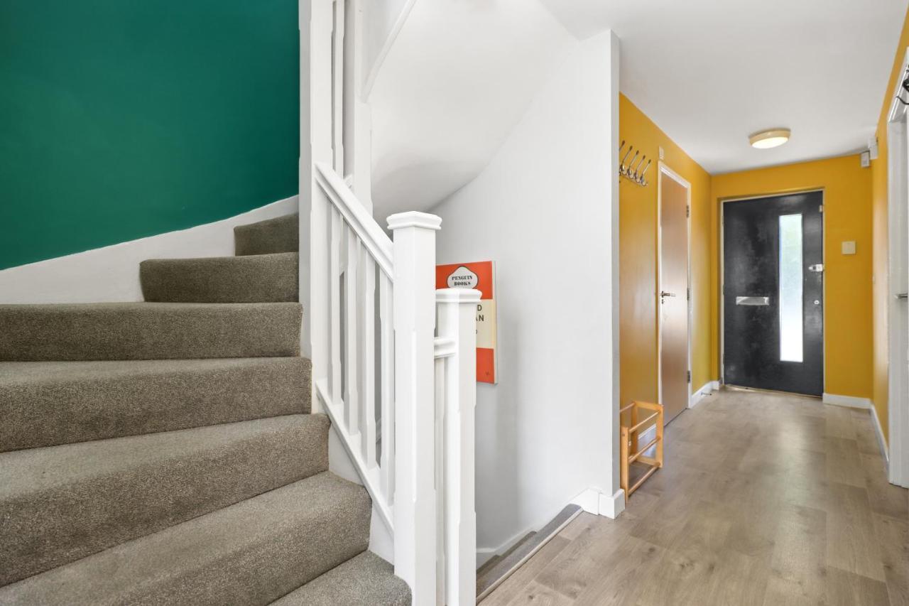 Modern House With Parking Buisness And Leisure Brighton