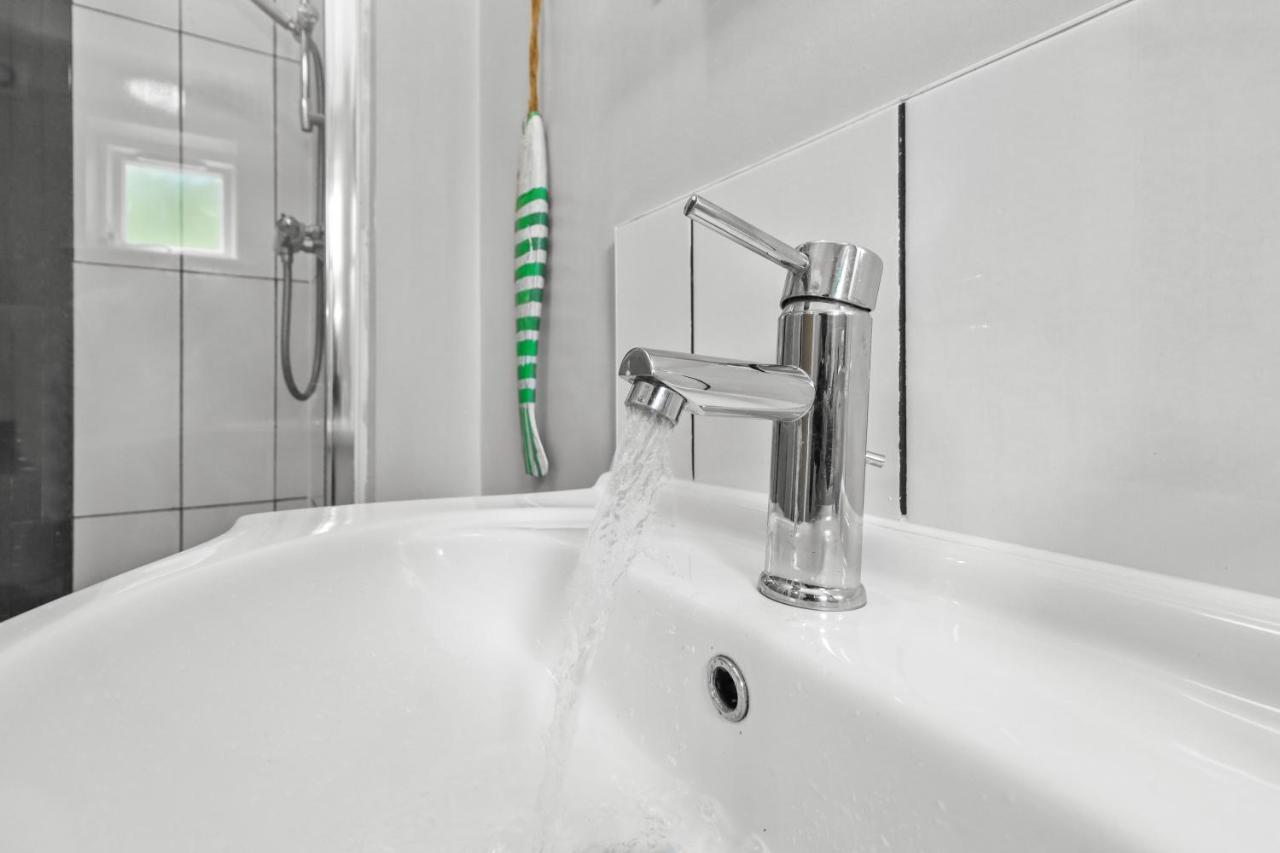 Holiday home Modern House With Parking Buisness And Leisure Brighton
