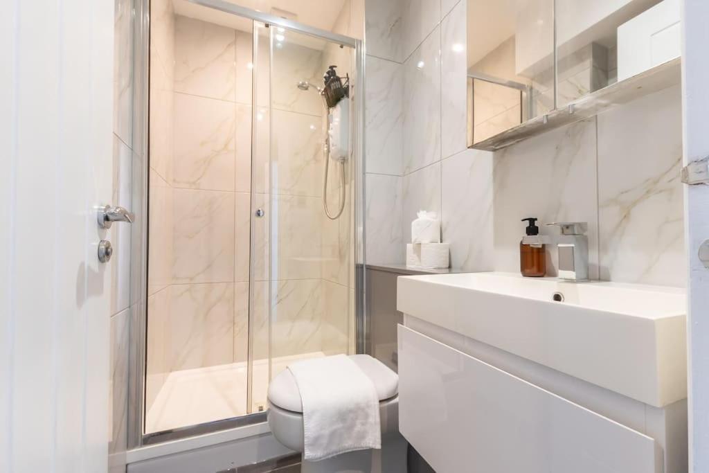Sea Shell - 1 Bedroom Flat *
