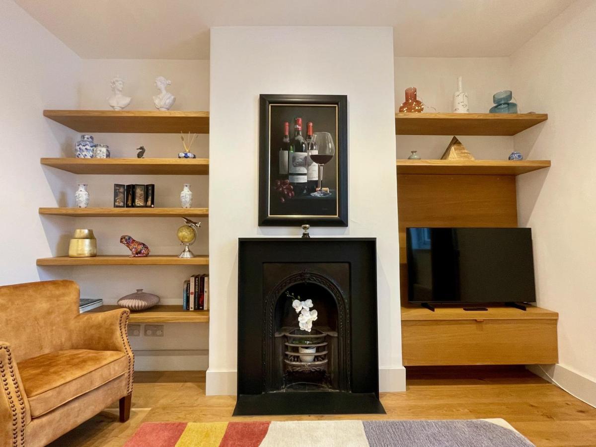 Apartment Stylish 2-bedroom Townhouse Next To Station *