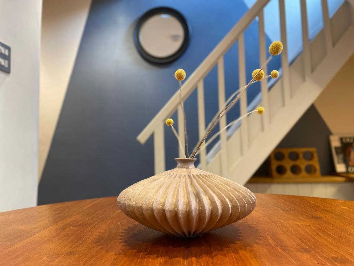 Stylish 2-bedroom Townhouse Next To Station * Brighton