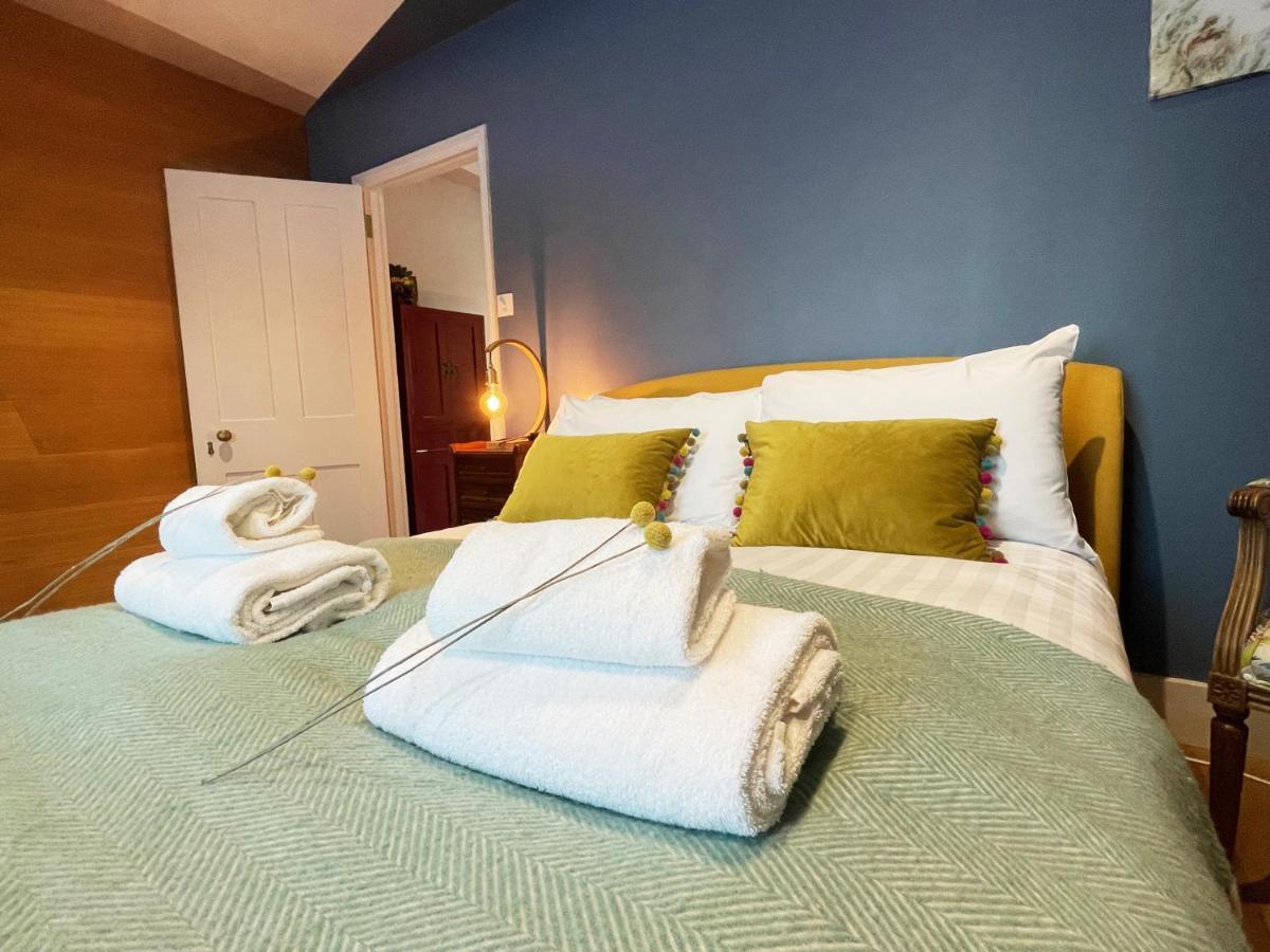 Apartment Stylish 2-bedroom Townhouse Next To Station Brighton