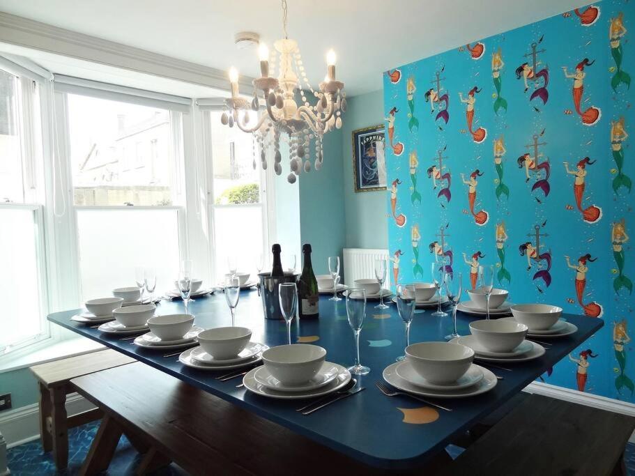 Holiday home Mermaid House - Close To Beach - By Crown Gardens Brighton