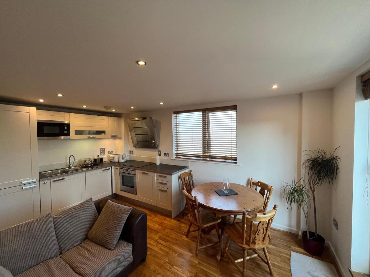 Avalon City Center Of & Apartment Brighton