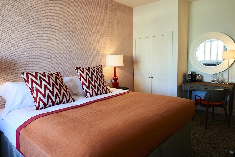 Hotel Harbour &
