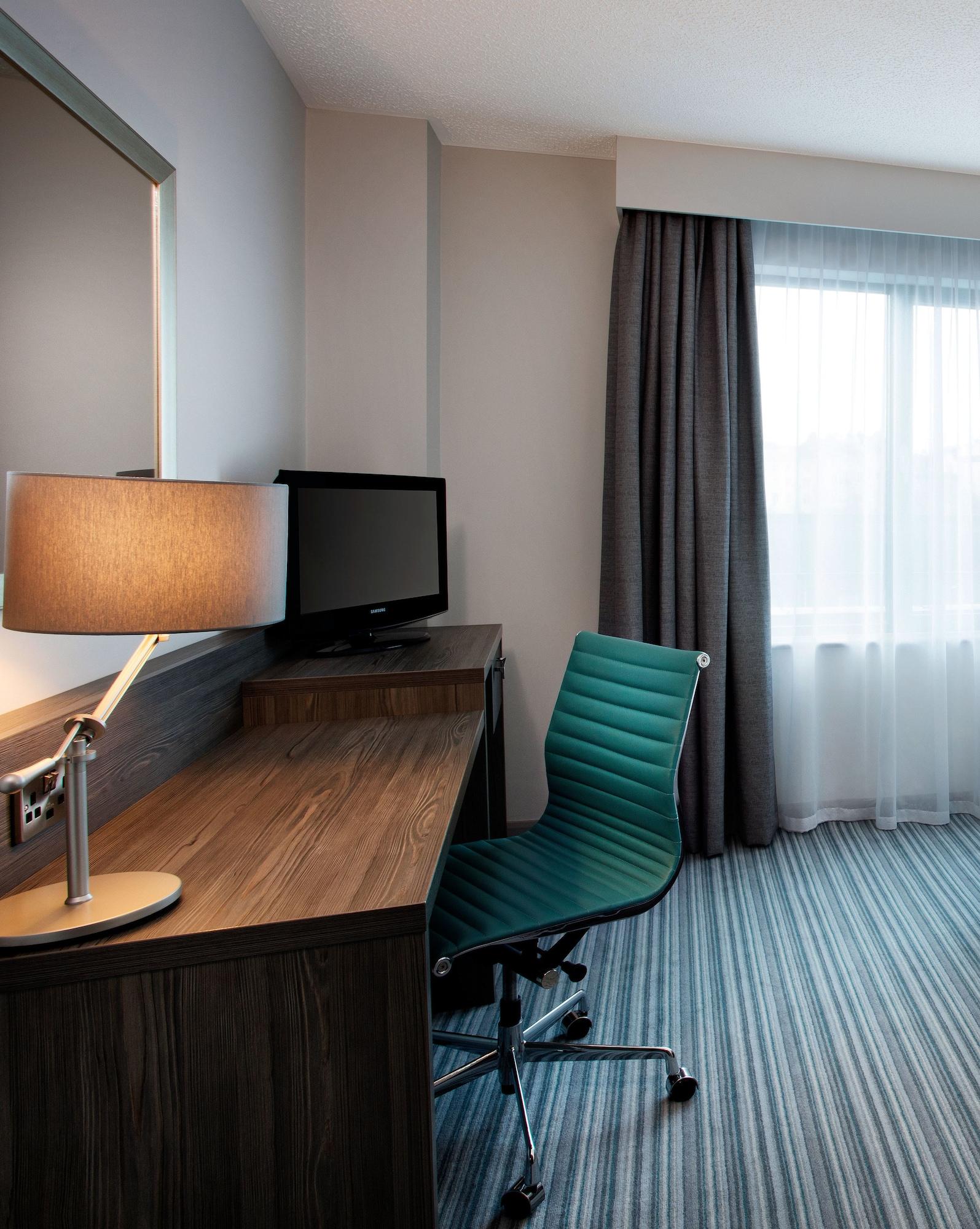 Leonardo Hotel
