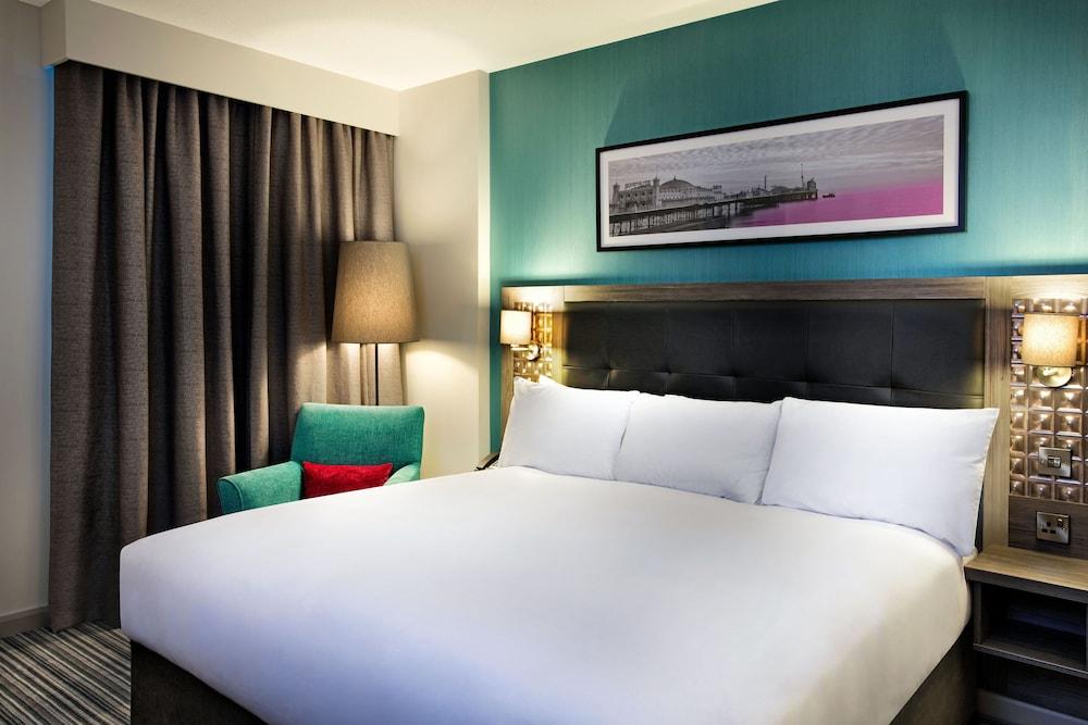 Hotel Leonardo 4*