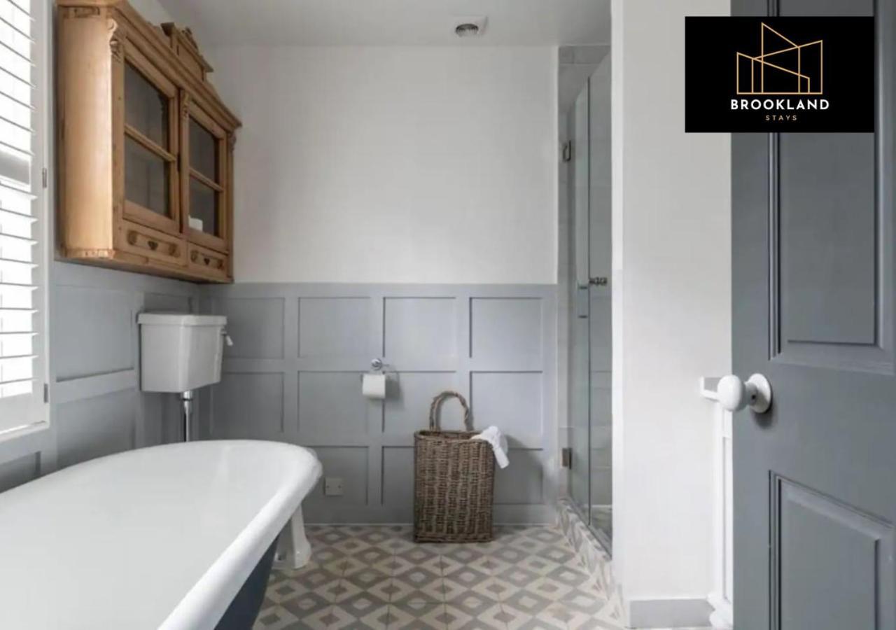Holiday home Four Bedroom House By Brookland Serviced Short Lets & With Free Wifi Brighton