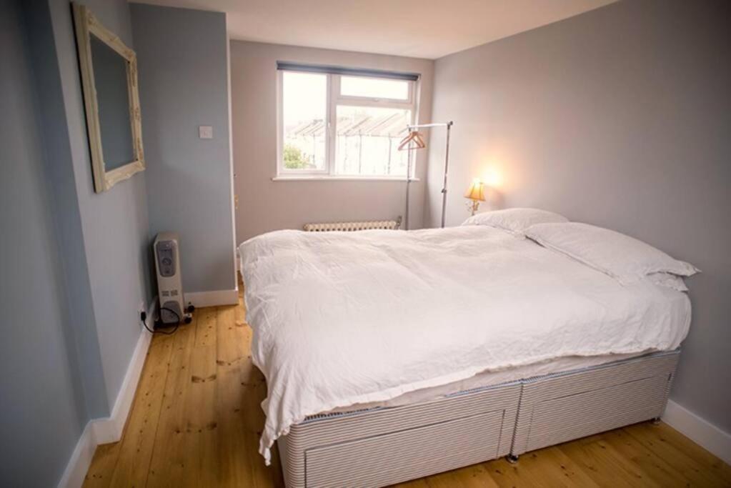 Three Bedroomed Victorian Family House, Garden * Brighton