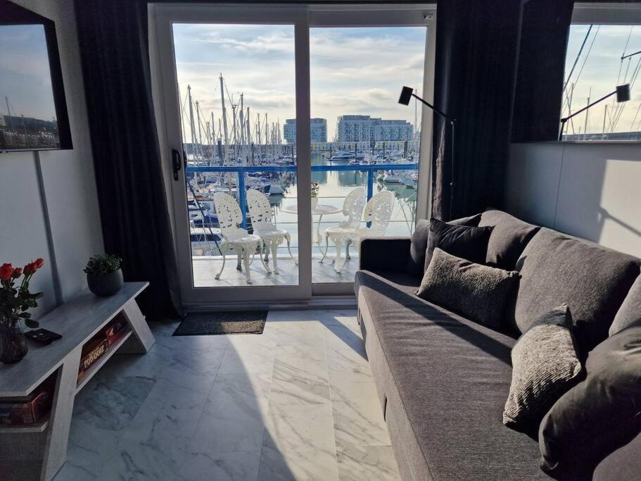 Holiday home Sea Breeze In Marina With Free Parking