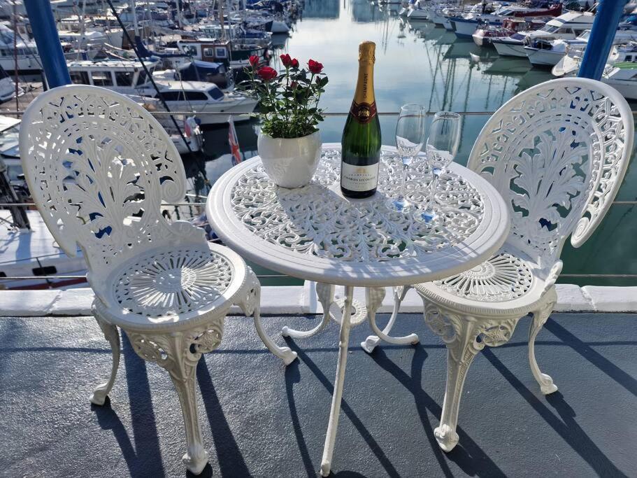 Holiday home Sea Breeze In Marina With Free Parking