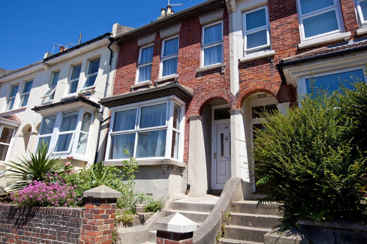 Spacious Retreat With Sunny Garden * Brighton