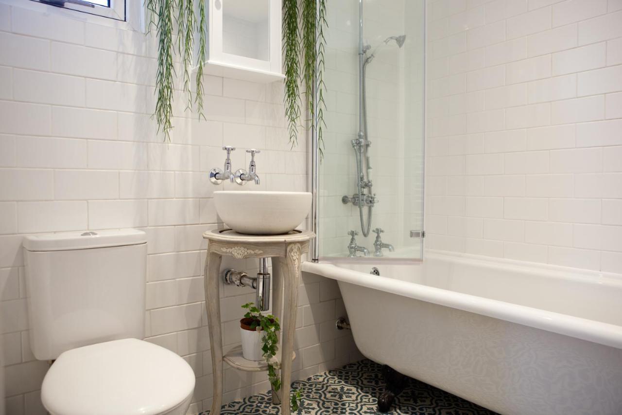 Spacious Retreat With Sunny Garden * Brighton