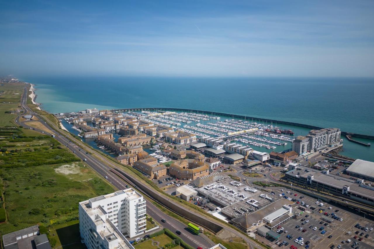 Free Parking Stylish & Modern 4-bedroom With Sea Views Brighton