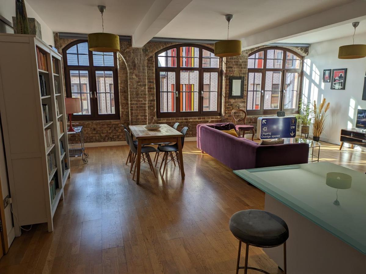 Loft Style 2-bed 2-bath In North Laines * Brighton