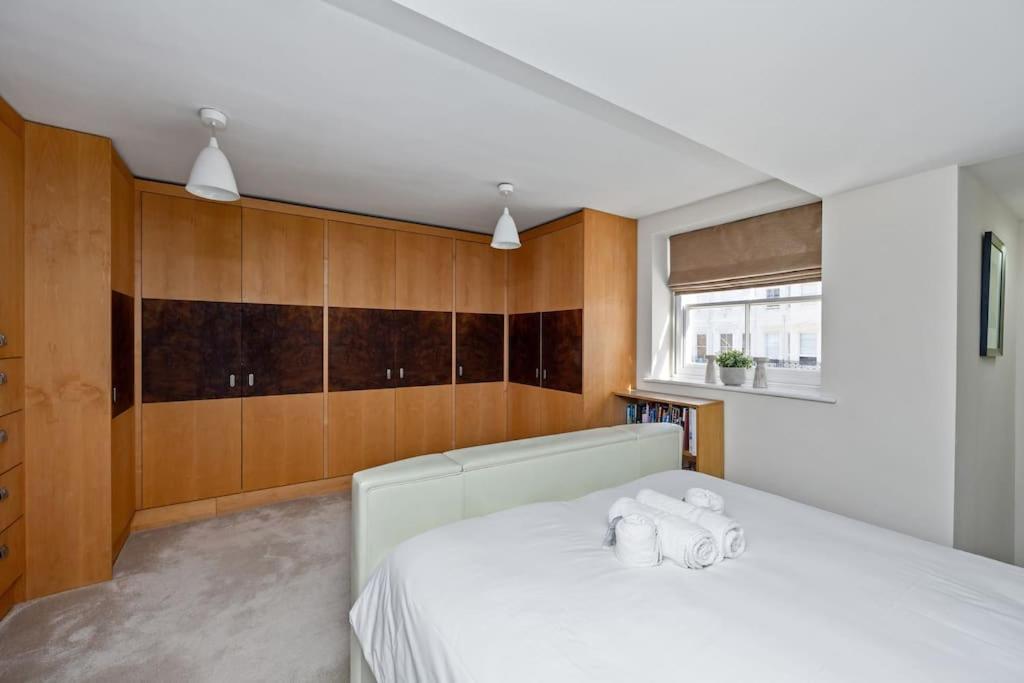 Apartment Gorgeous By The Sea *