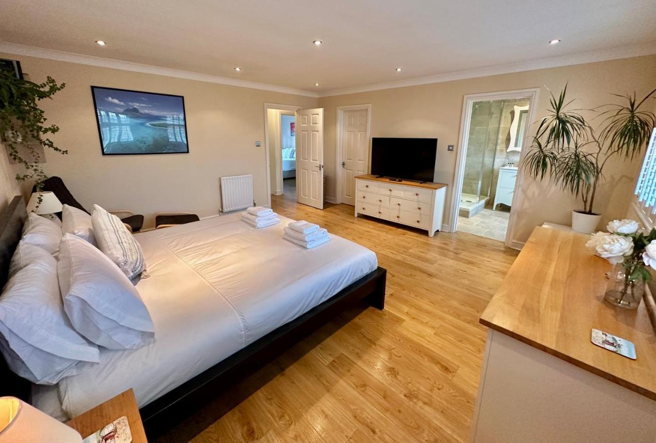 Beautifully Presented 3 Bed House Above The Marina Brighton
