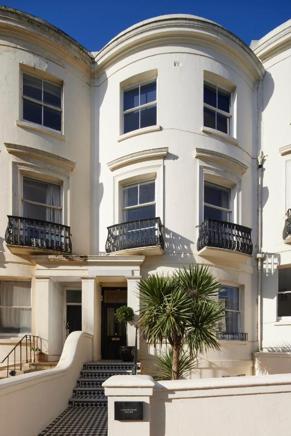 Lansdowne House Bed & Breakfast
