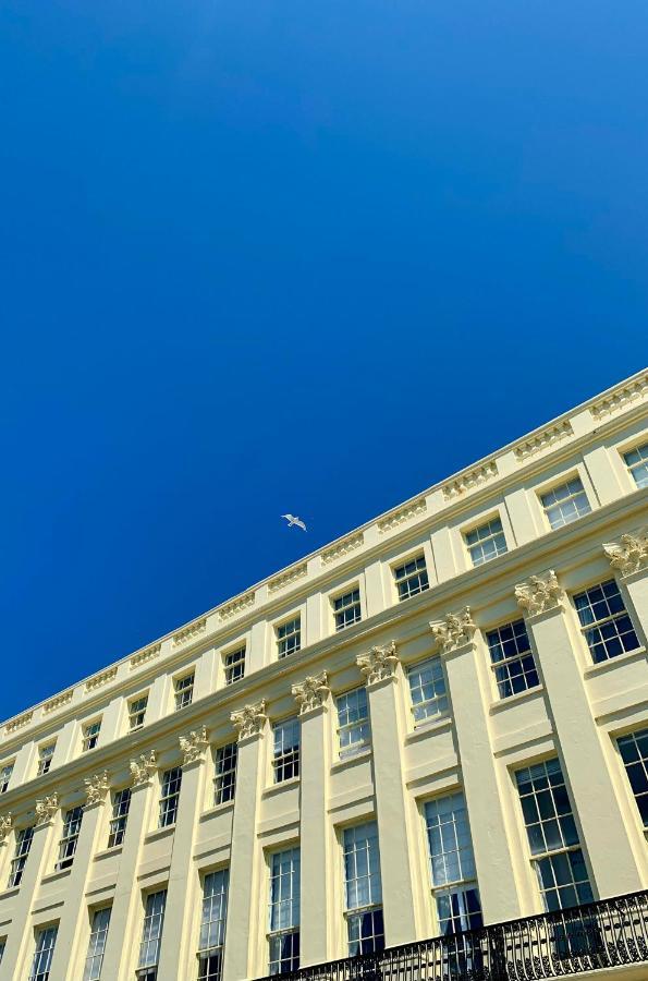 Lansdowne House Bed & Breakfast