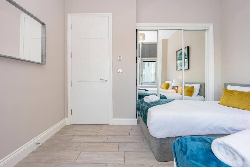 Flash Sale Centre Seafront 2 Bedroom Flat Bn1gre10 *