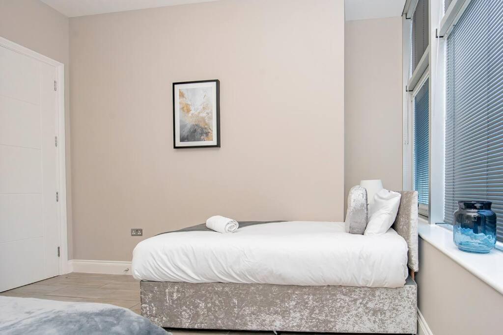 Flash Sale Centre Seafront 2 Bedroom Flat Bn1gre10 * Brighton