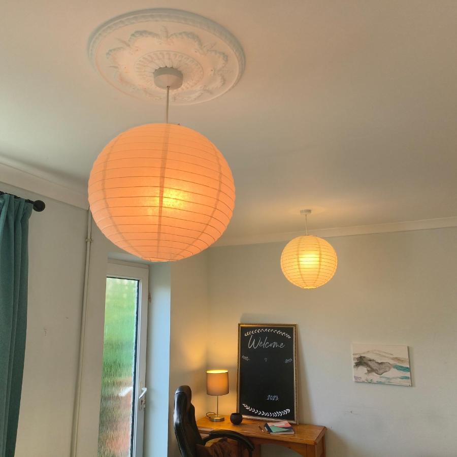 Holiday home Private Entire House - 3 Bedrooms Garden Parking *