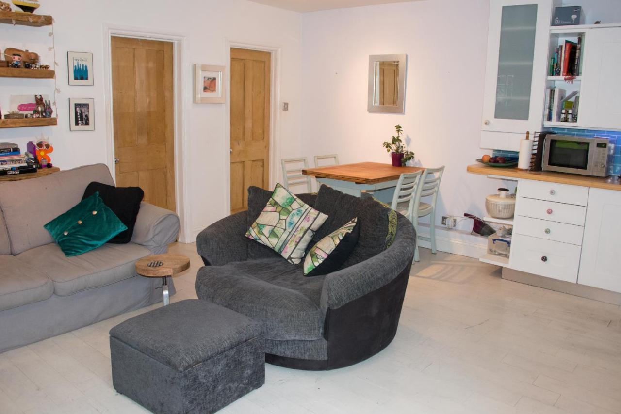 Cute & Cosy 1 Double Bedroom Garden Flat Apartment Brighton