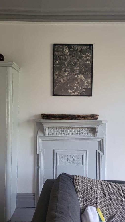Apartment 16 Big Comfy - Great Location - Free Onsite Parking - Comfy Bed Brighton