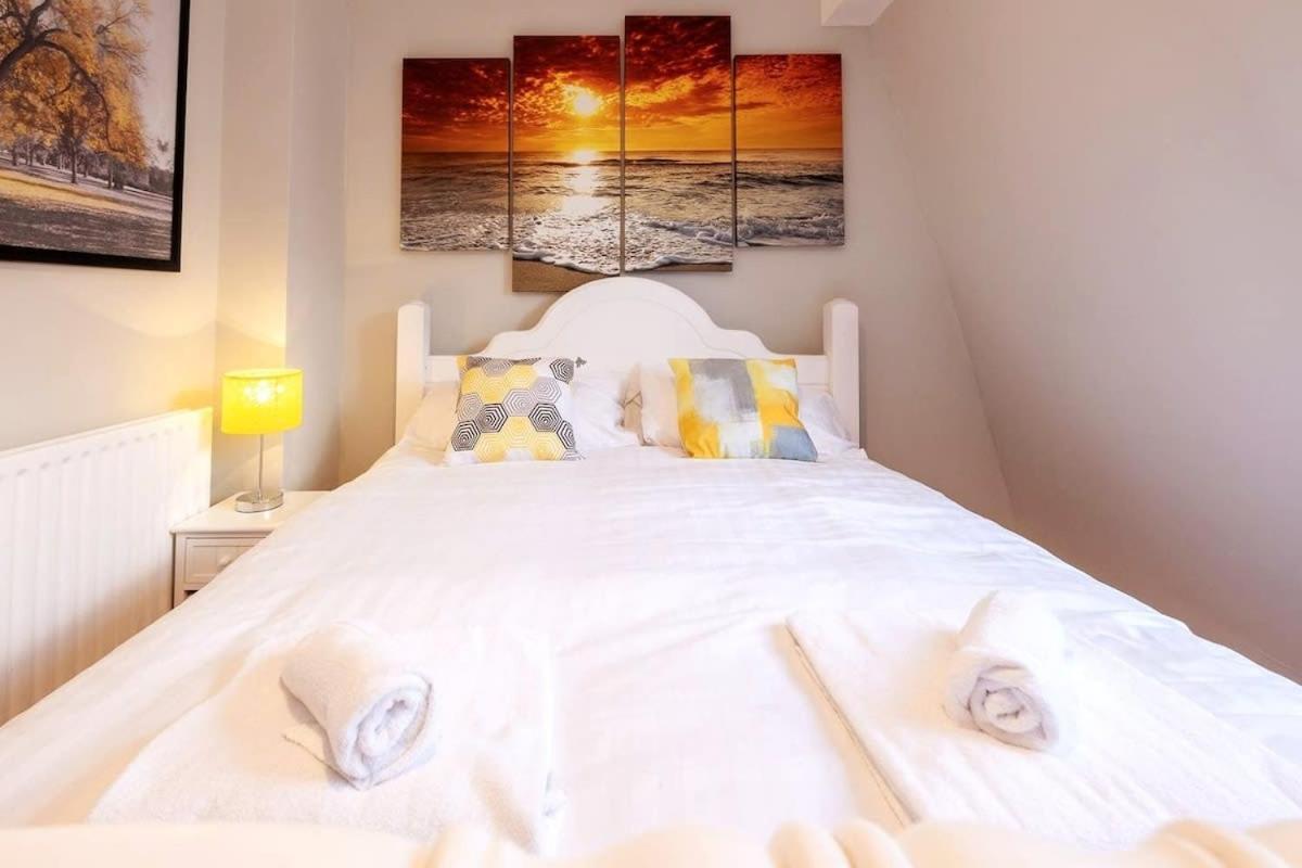 Host & - Royal Crescent Townhouse * Brighton