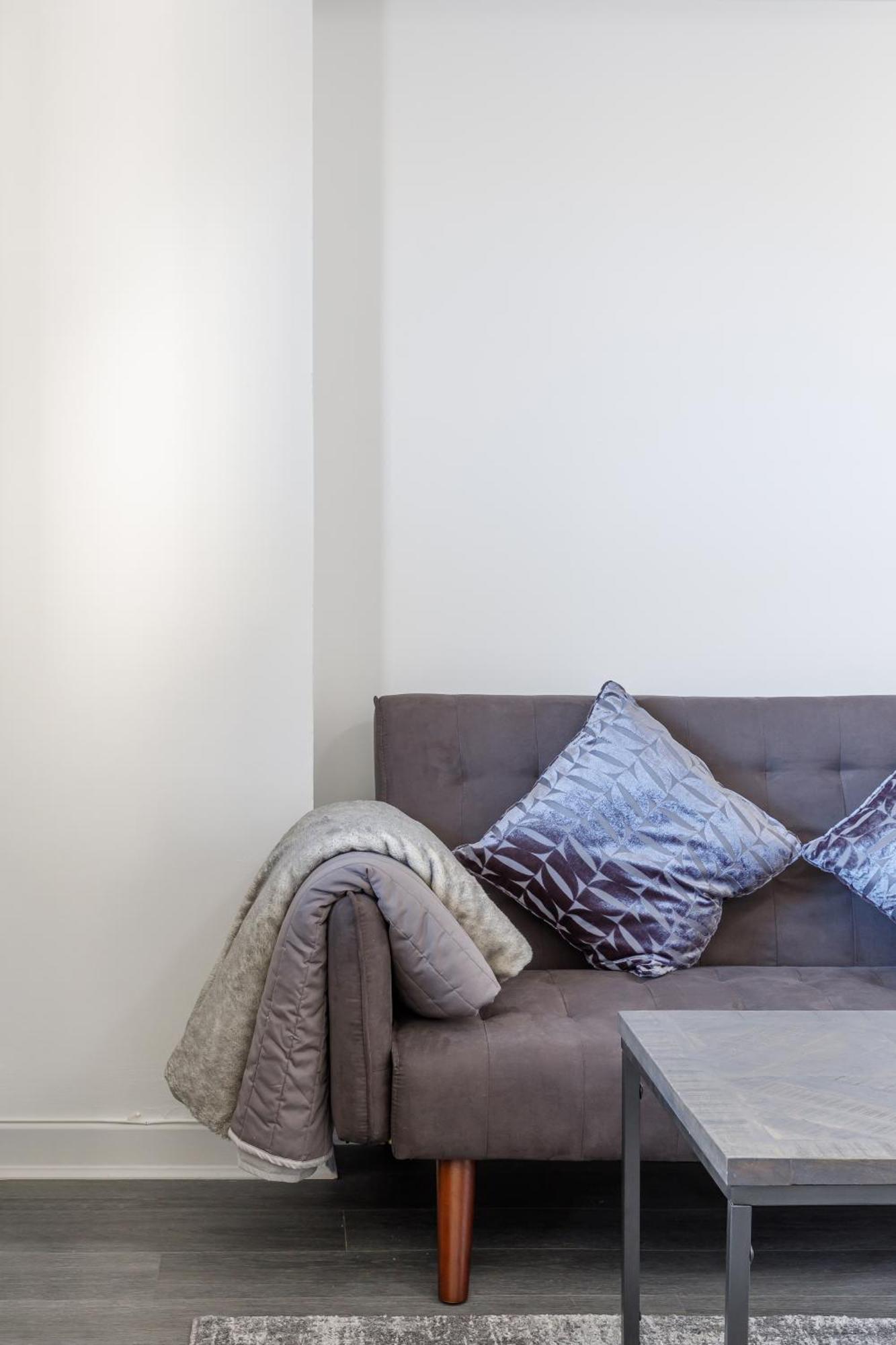 Fabulous In Centre Of St Street Holiday home