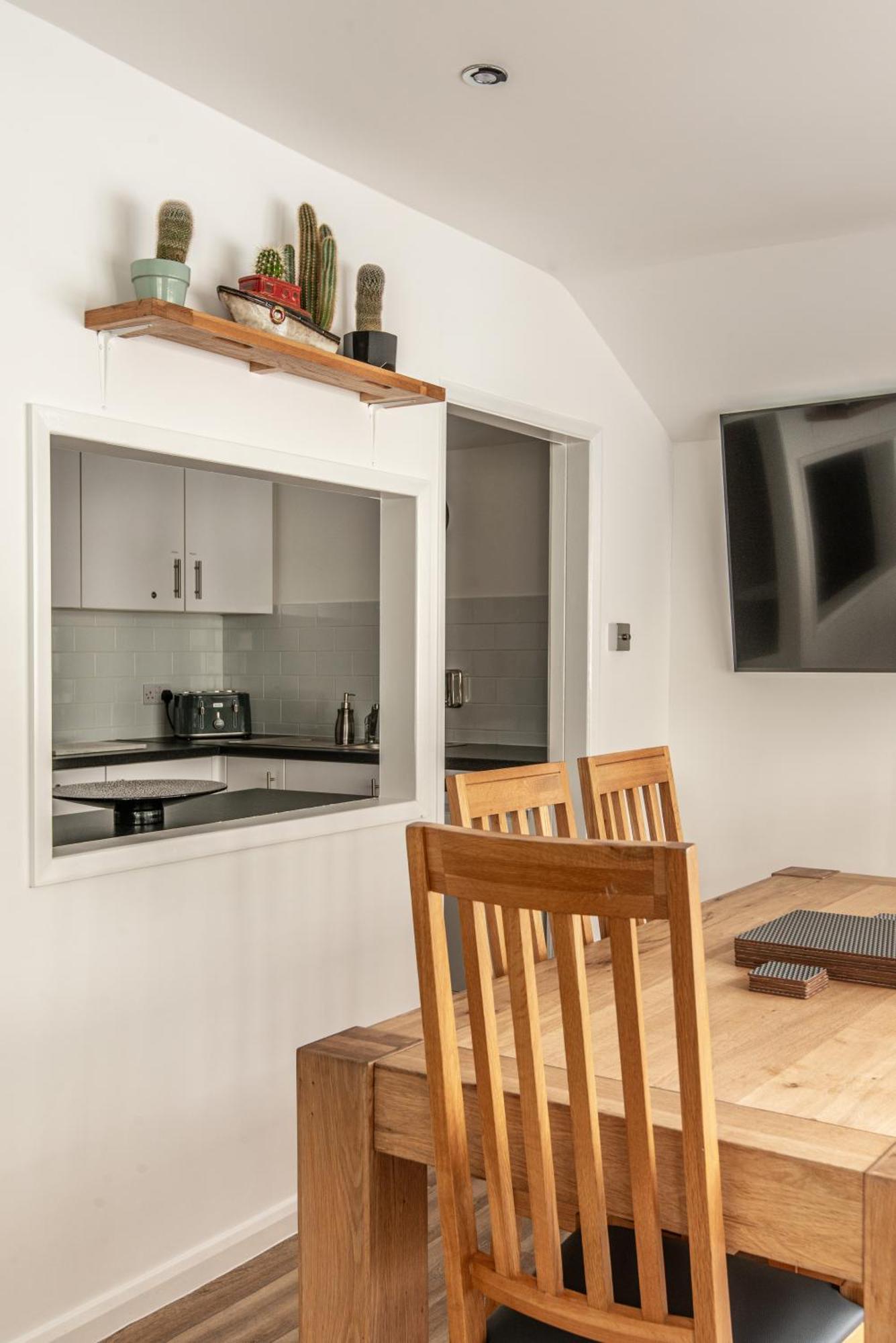 Apartment & - Group Or Family Fun