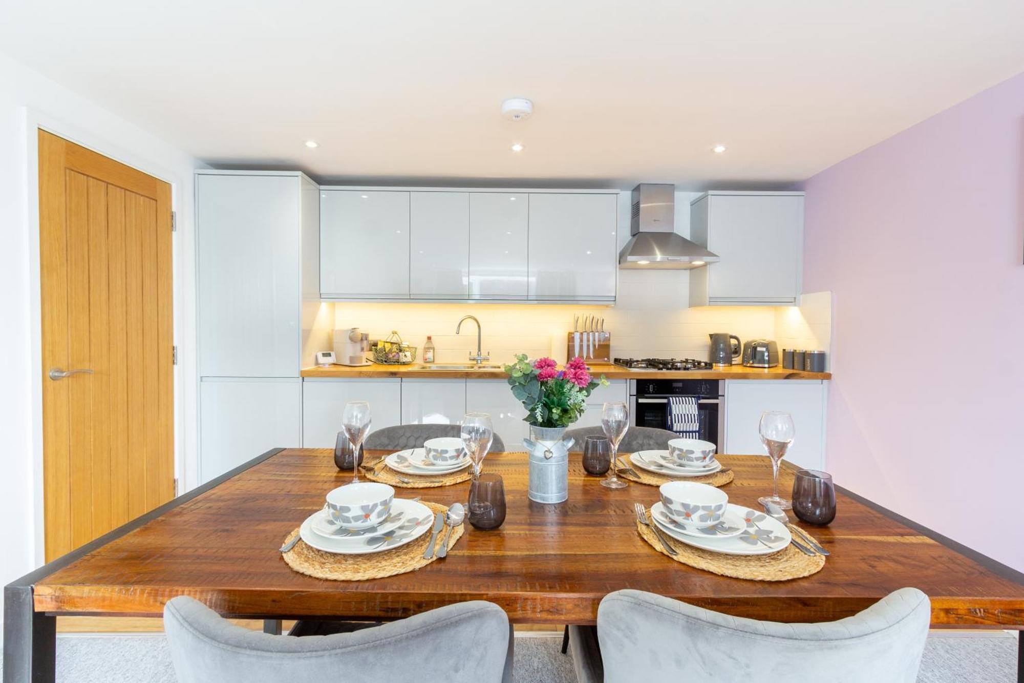 The Retreat - 1 Bd Flat * Brighton