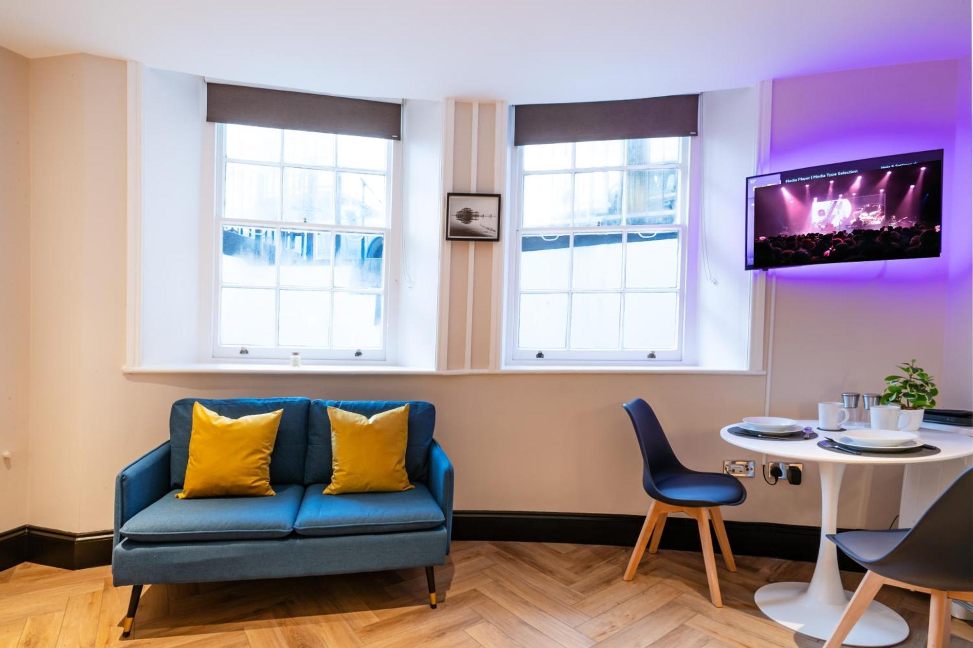 Oasis In The Heart Of The Apartment