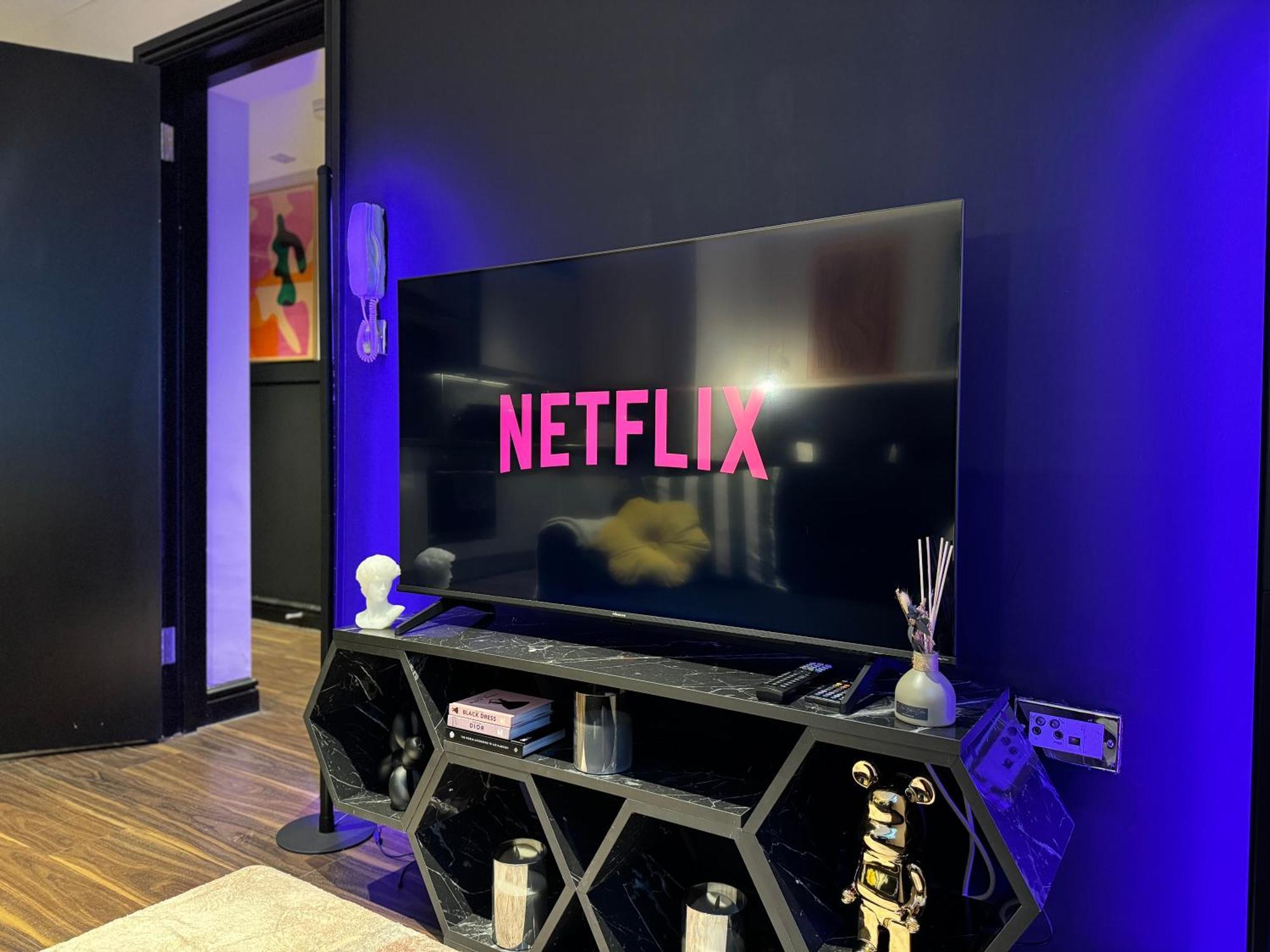 Luxury Studio Flat - Bn1 - Sleeps 4