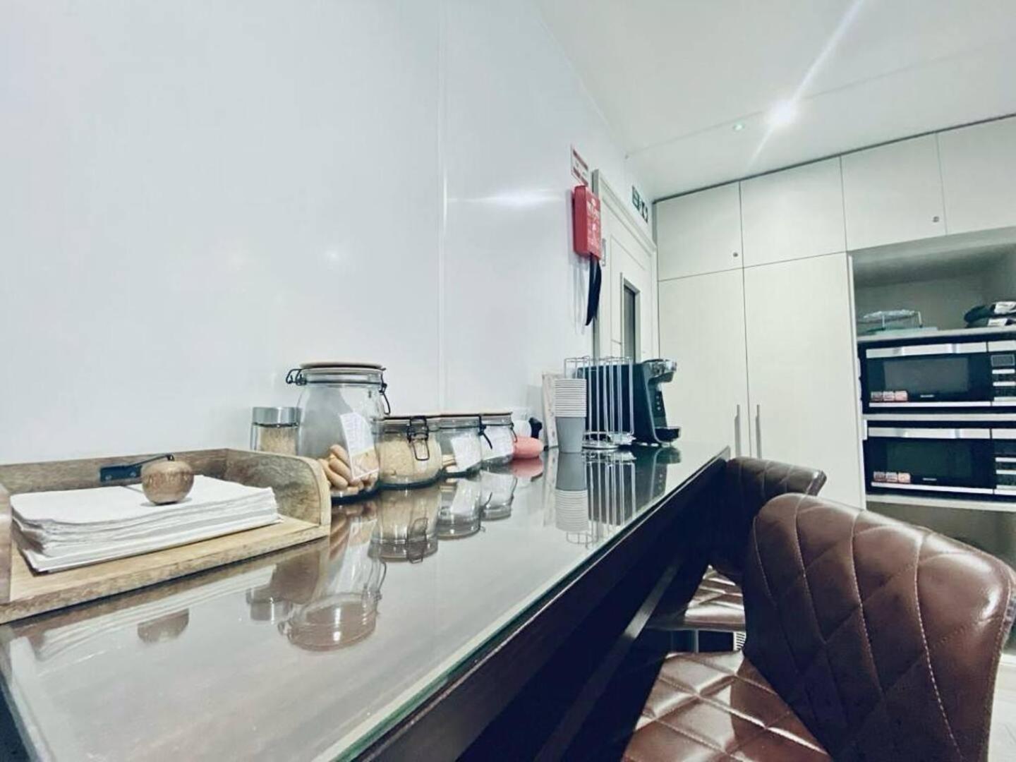 12 Luxury Living Chic Steps From