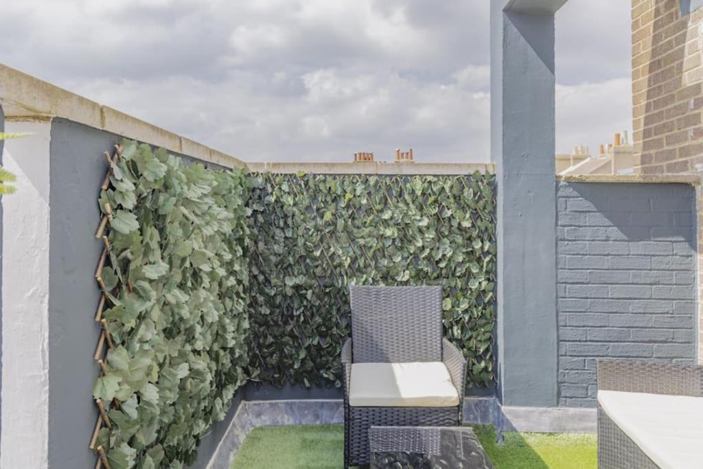 Flash Sale Special Offer Centre 2 Bedroom Flat Bn144cla01 Apartment Brighton