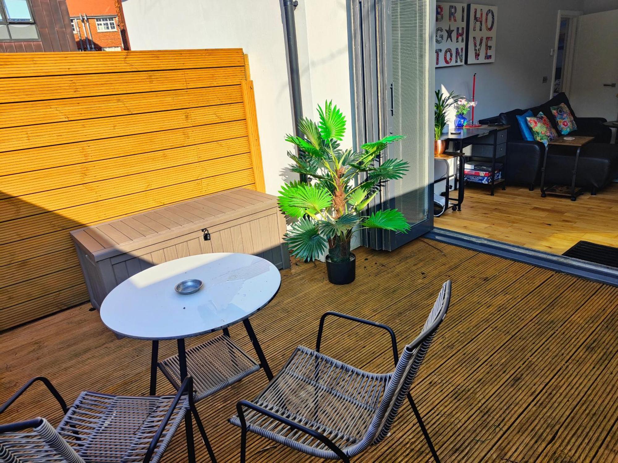 Modern Patio Brighton