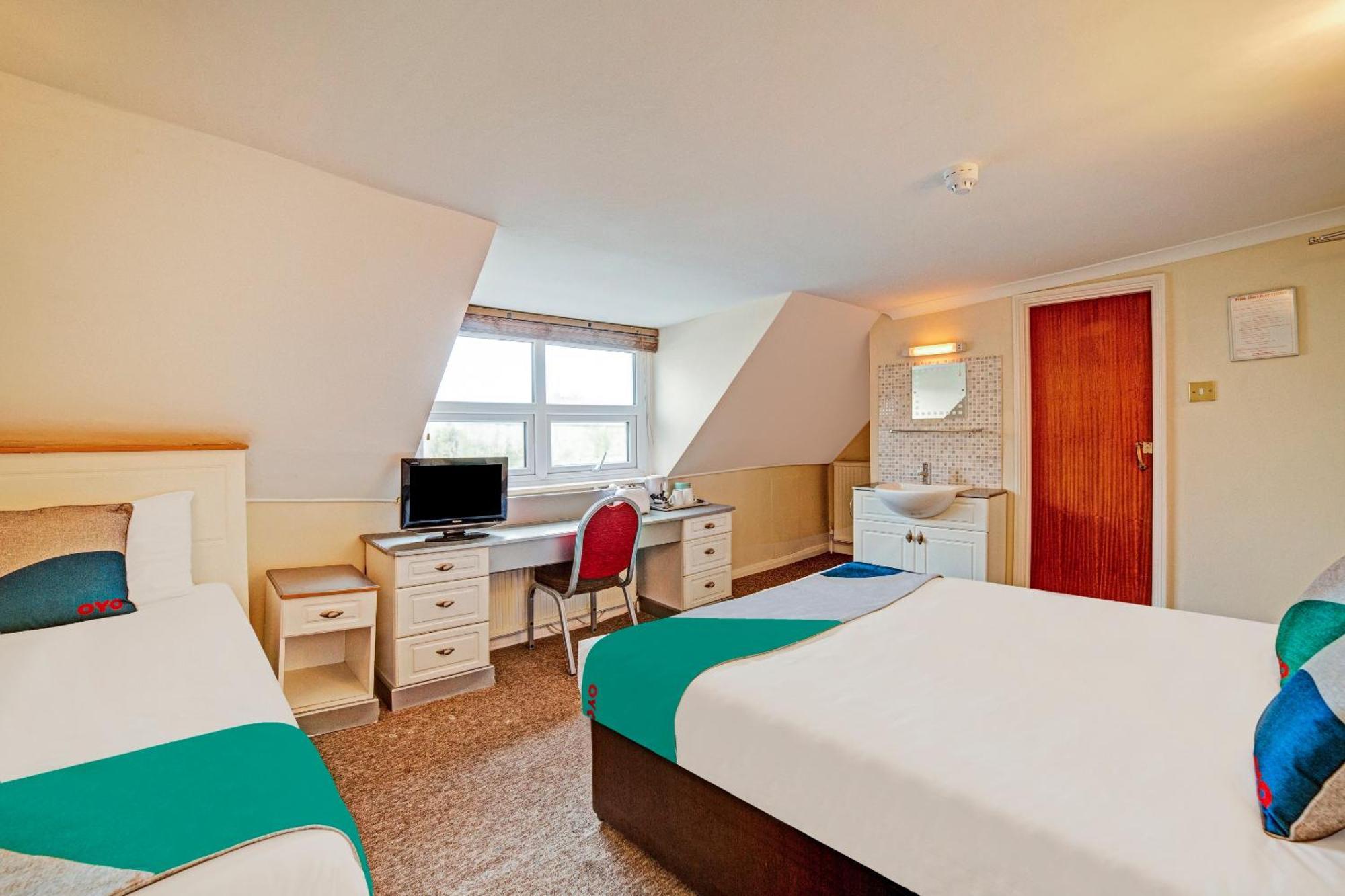Hotel The Gullivers