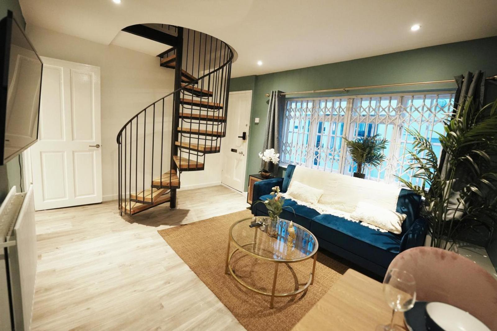 Apartment Flash Sale Train Station 2 Bedroom Flat Bn112stg Brighton